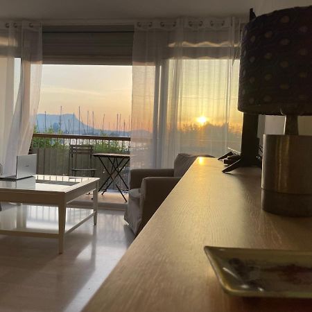 Appartement Les Pieds Dans L'Eau Saint-Mandrier-sur-Mer Εξωτερικό φωτογραφία