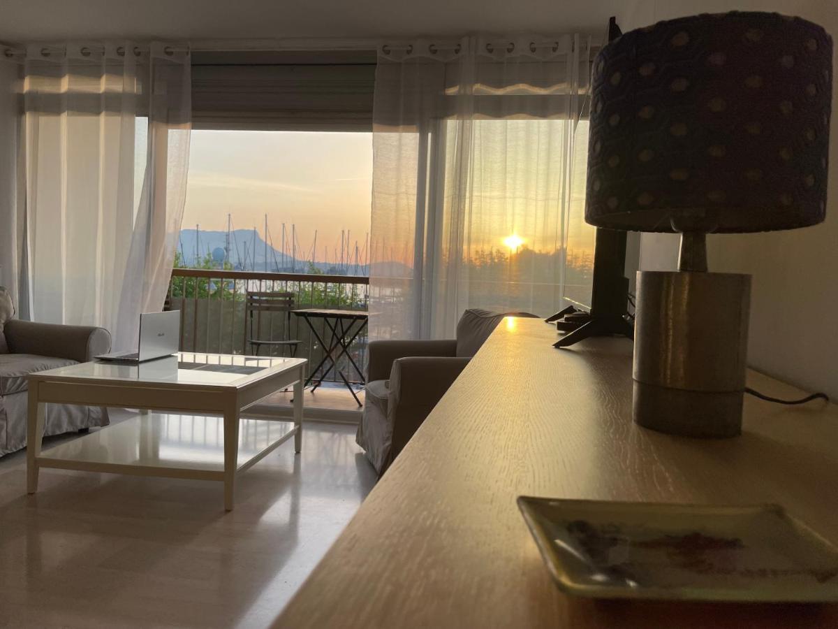 Appartement Les Pieds Dans L'Eau Saint-Mandrier-sur-Mer Εξωτερικό φωτογραφία