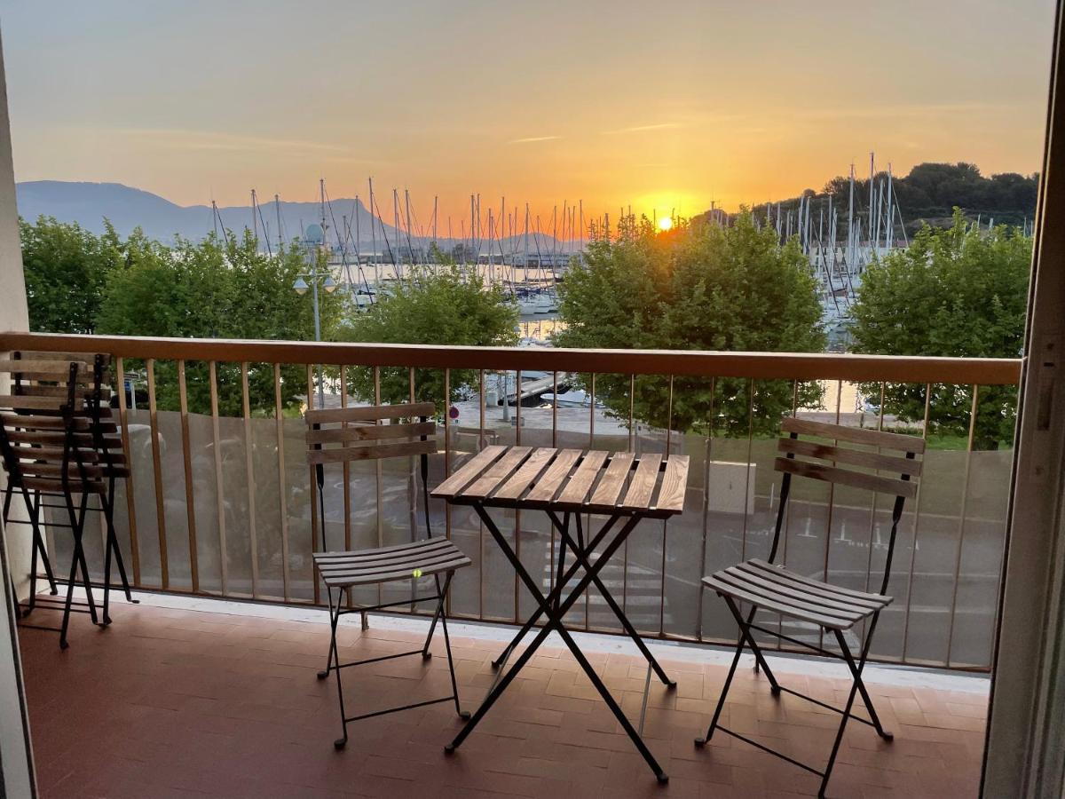 Appartement Les Pieds Dans L'Eau Saint-Mandrier-sur-Mer Εξωτερικό φωτογραφία