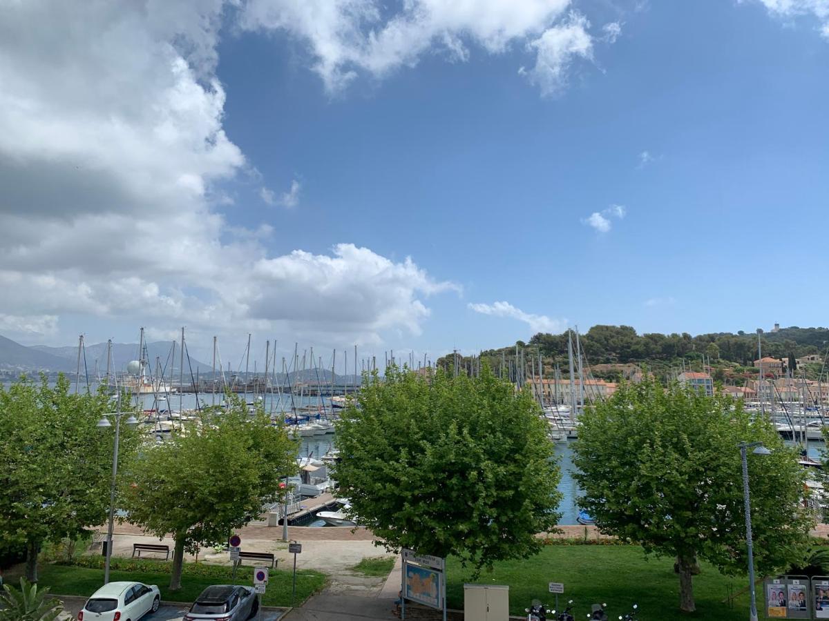 Appartement Les Pieds Dans L'Eau Saint-Mandrier-sur-Mer Εξωτερικό φωτογραφία